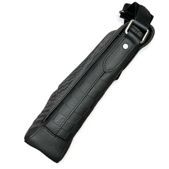 Louis vuitton  Damier Infini District MM crossbody - Picture 7 of 15